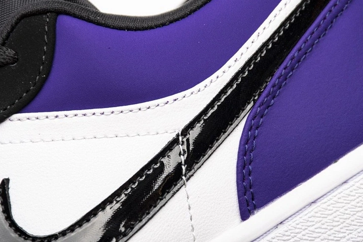 Low Jordan  1 553558-125 Purple  Court 1130